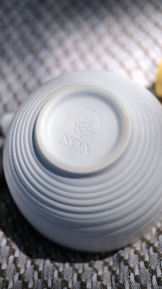 Ceramic matcha bowl for whisking matcha